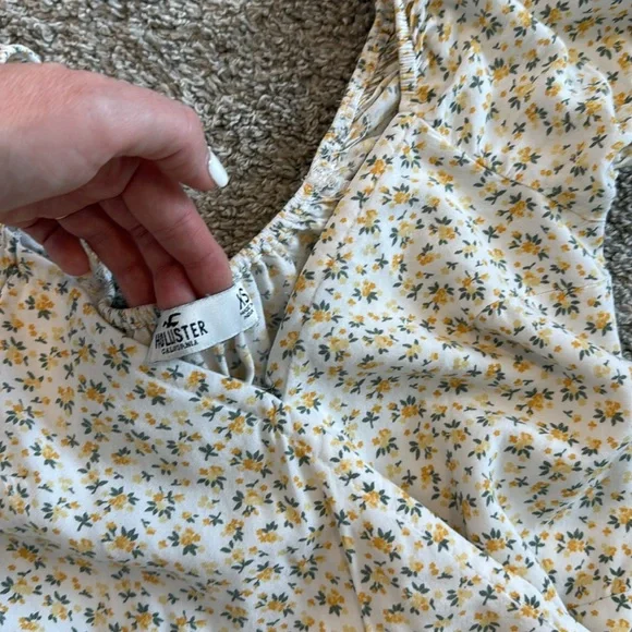 Hollister wrap dress - Picture 3 of 5